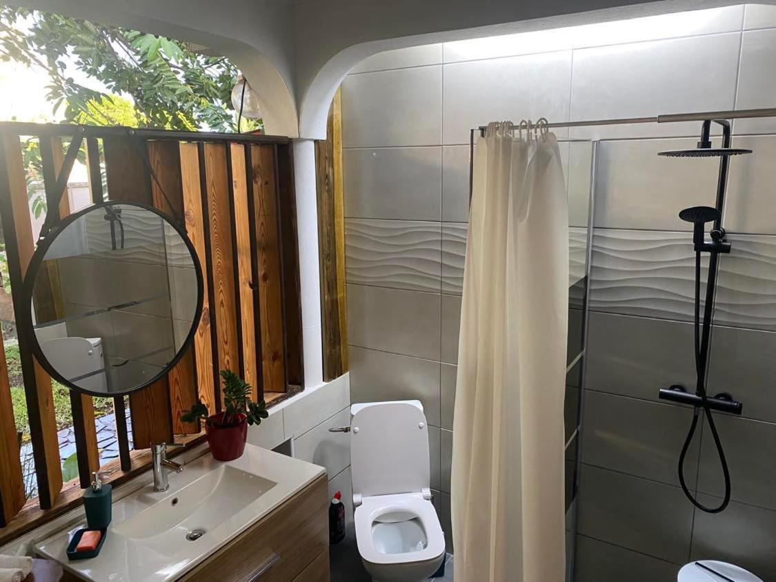 Ti Kaz Lo Ker Chambre D'Hote Chez L'Habitant Saint-Joseph Exteriér fotografie